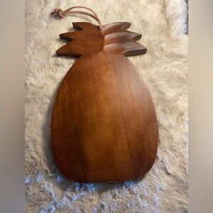 Carved Wooden Pineapple Cutting Board Trop-Eco Hawaii 12"x7.5"